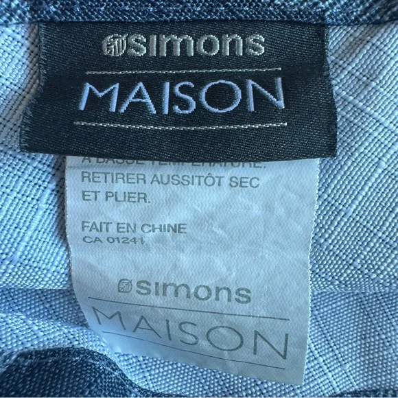 Simons Round Tablecloth - Picture 3 of 3